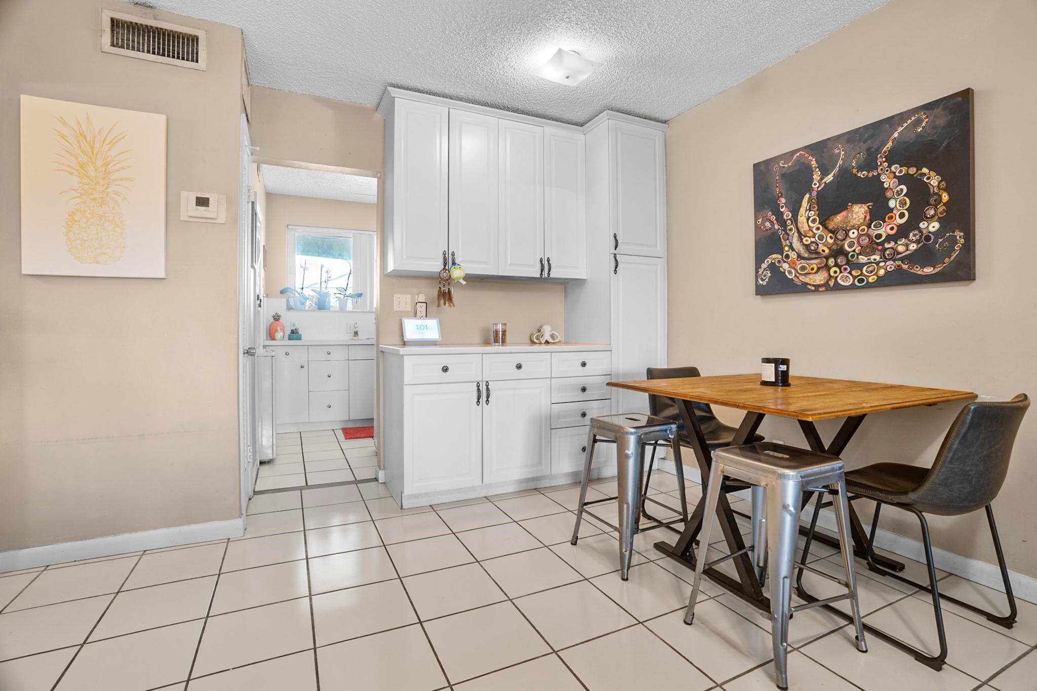 2748 NE 28th Ave 13
