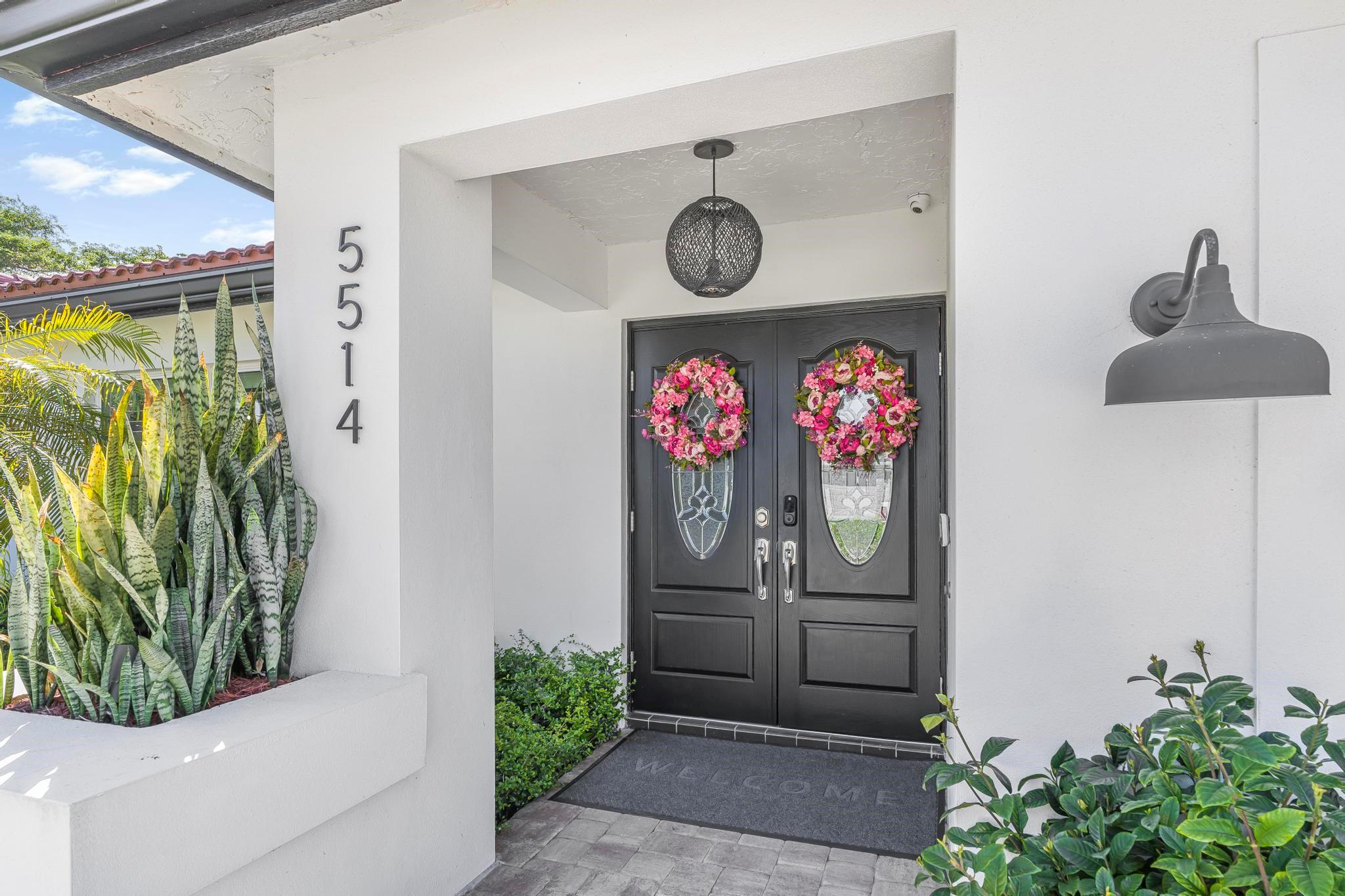 5514 NW 58th Ter