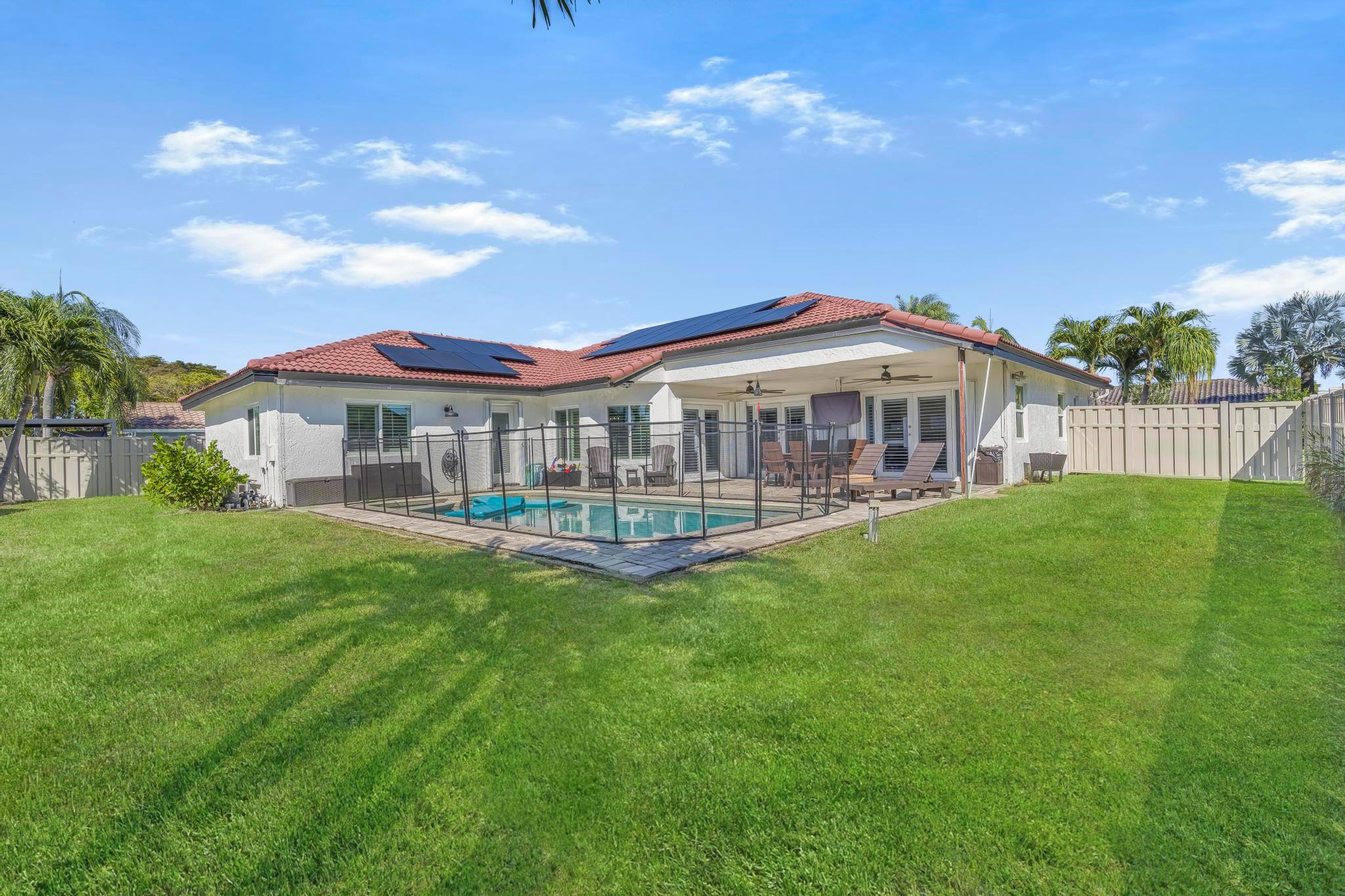 5514 NW 58th Ter
