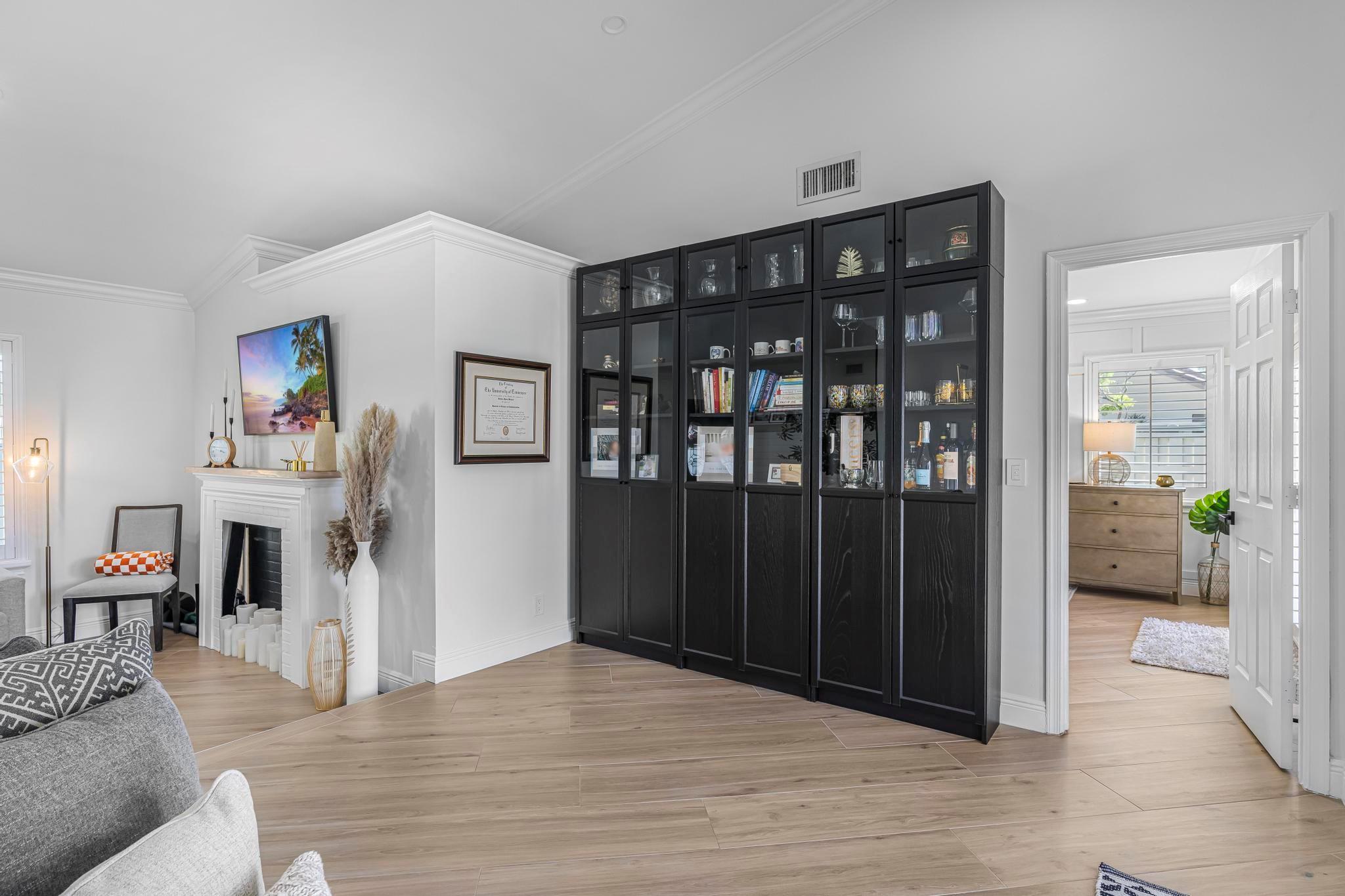 5514 NW 58th Ter