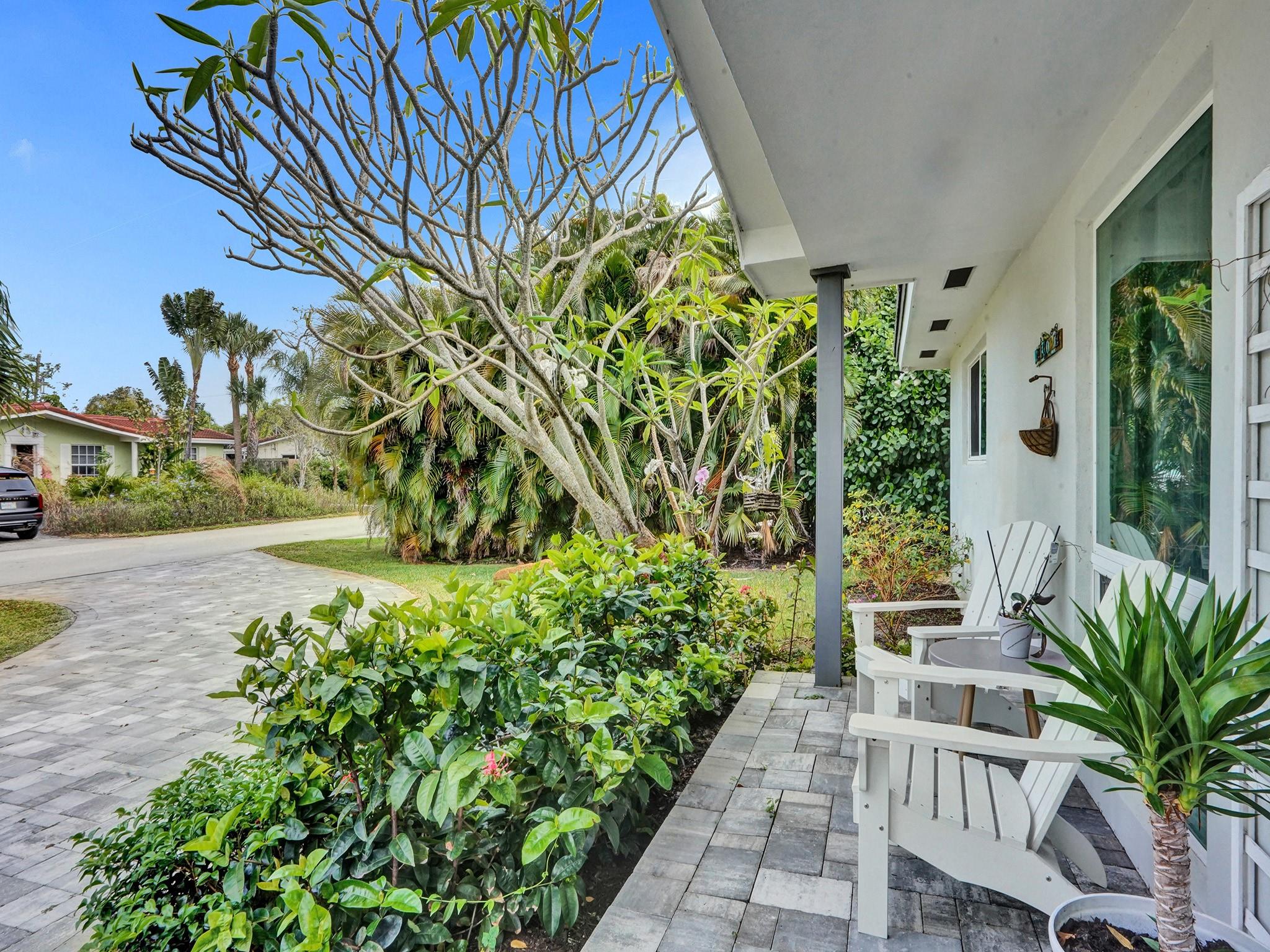 801 SE 9th Ave