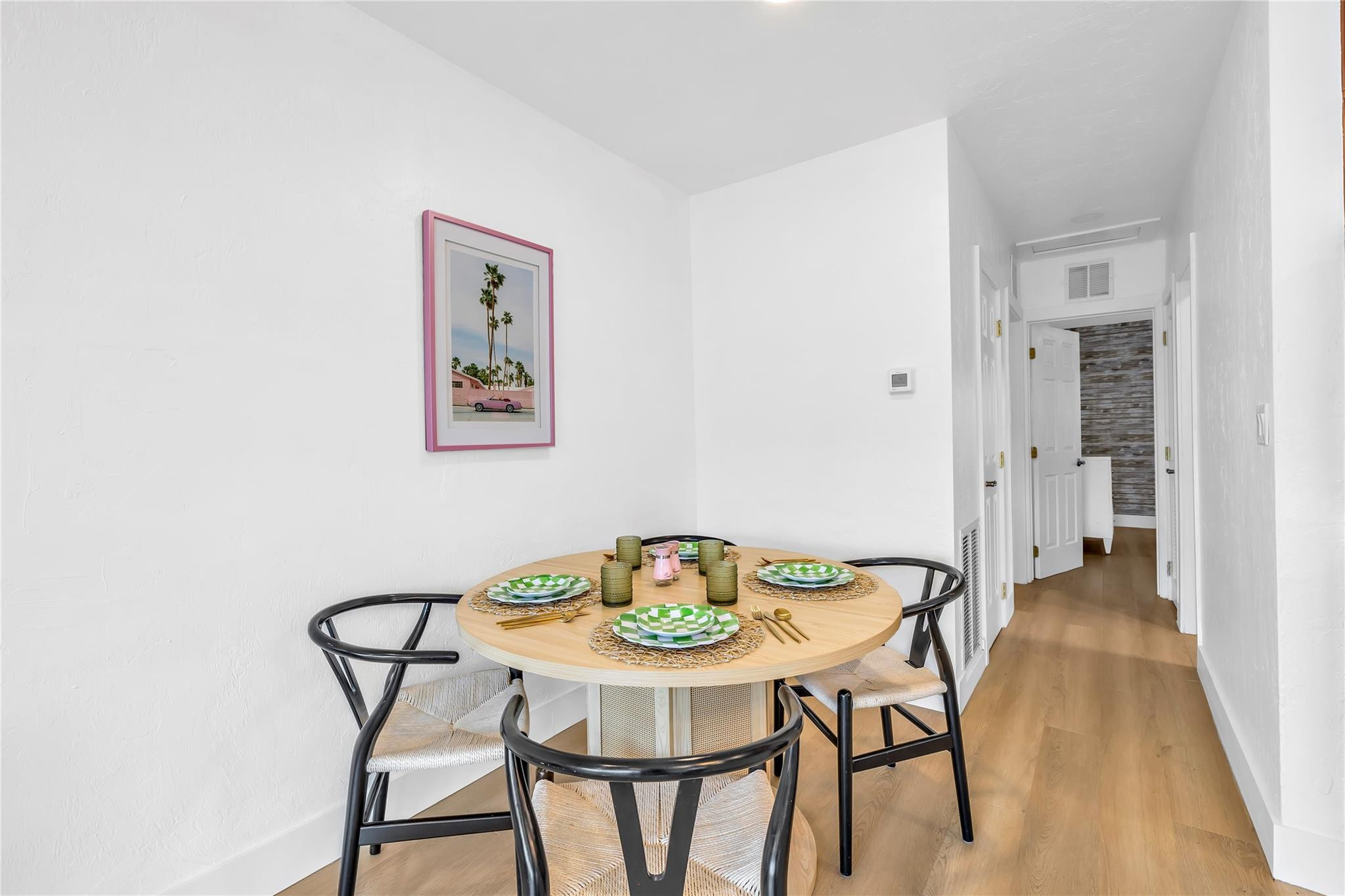 2412 NE 4th Street W