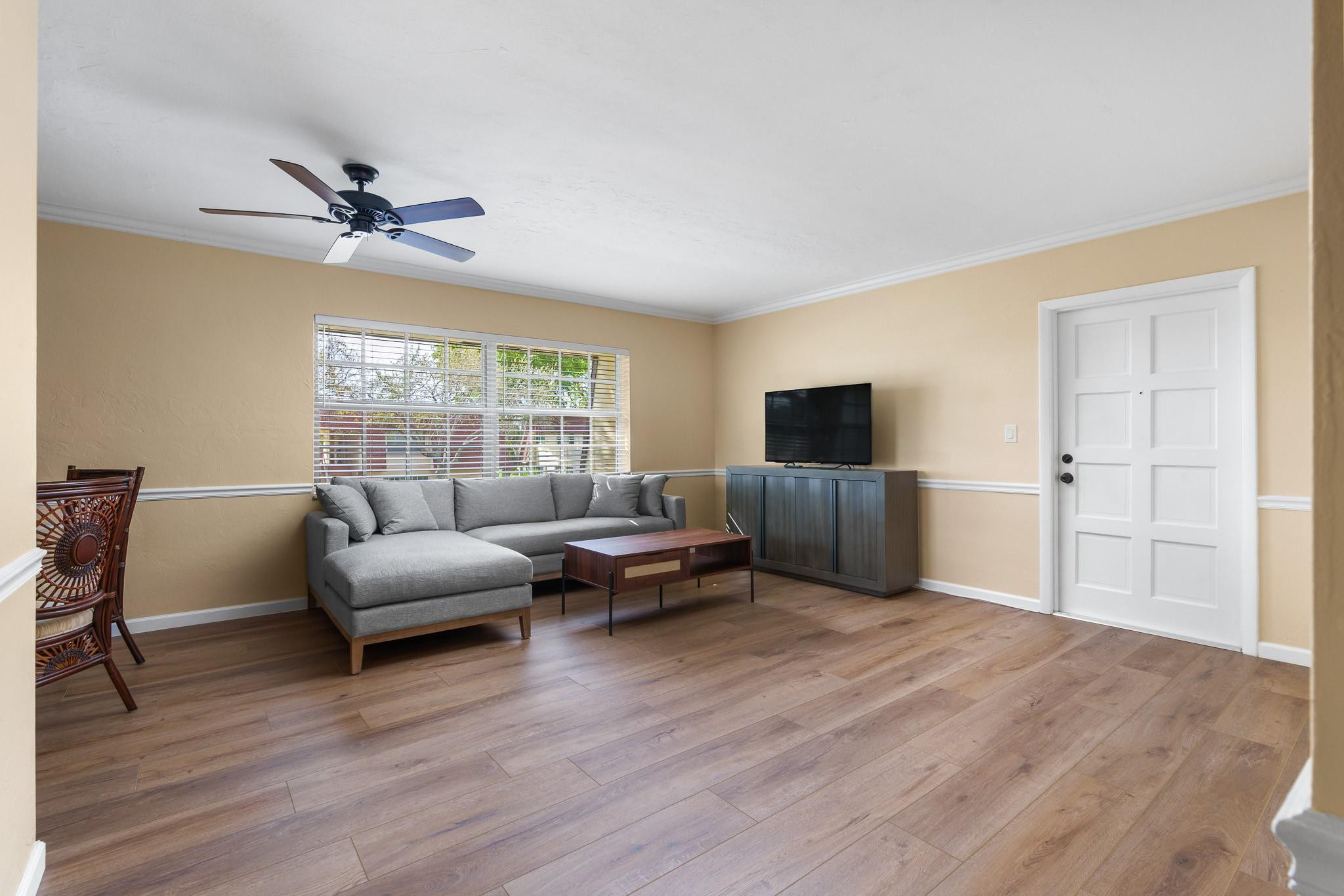 2015 NE 32nd Court 25