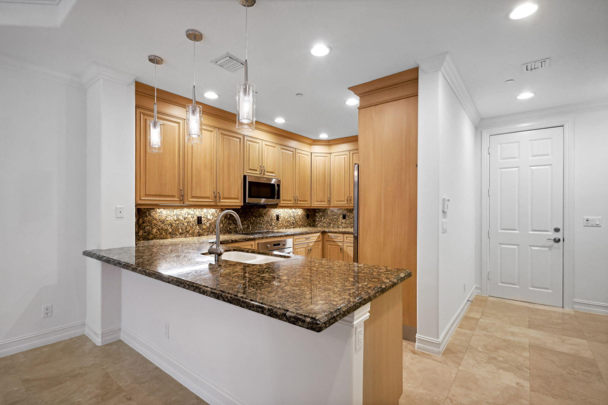 3873 NE 22nd Way