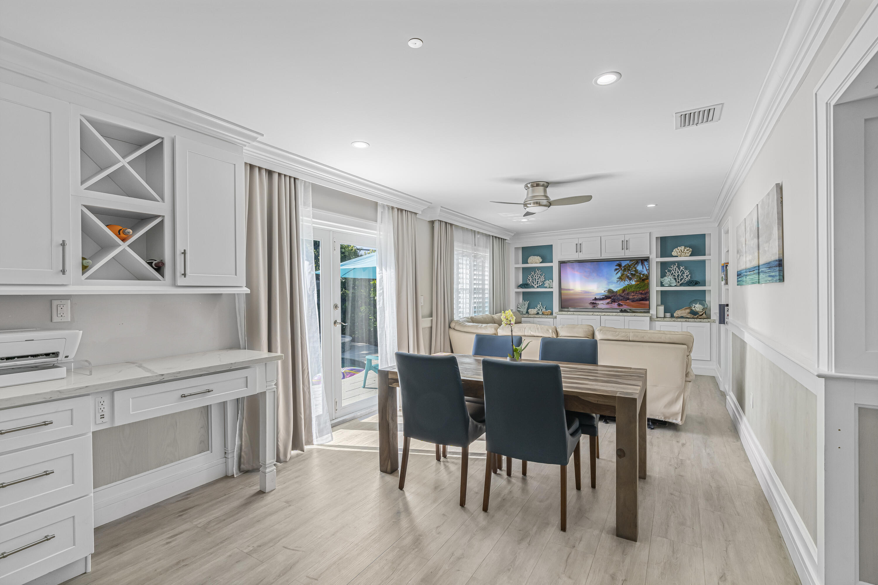 2000 NE 34 Court