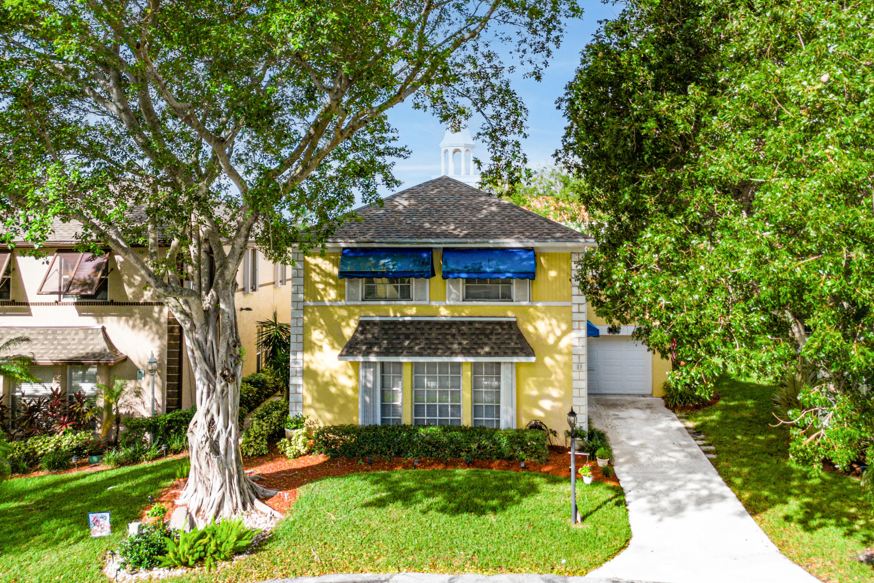 27 SW 5th Way