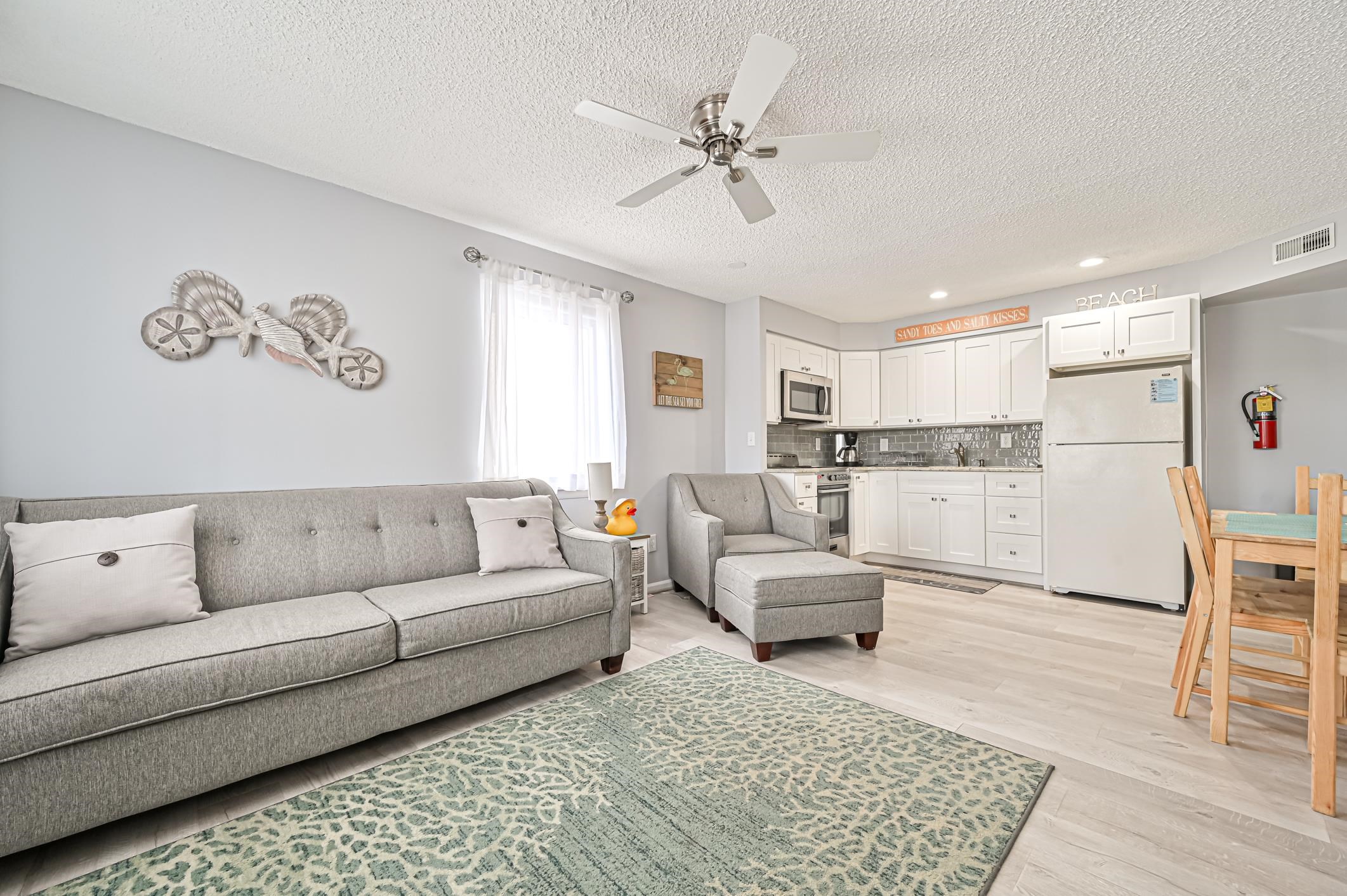 5301 Atlantic Avenue Unit: J