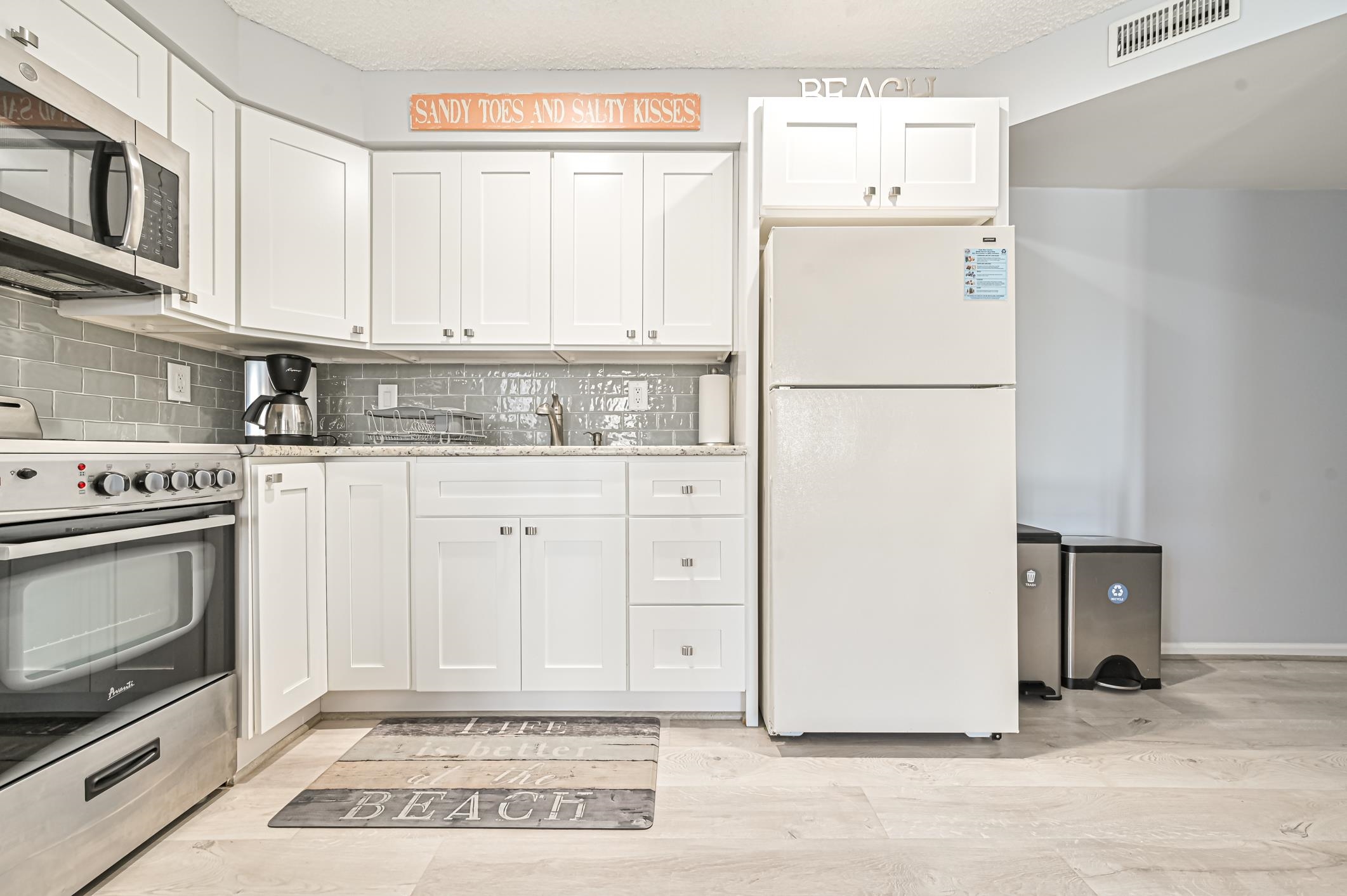 5301 Atlantic Avenue Unit: J