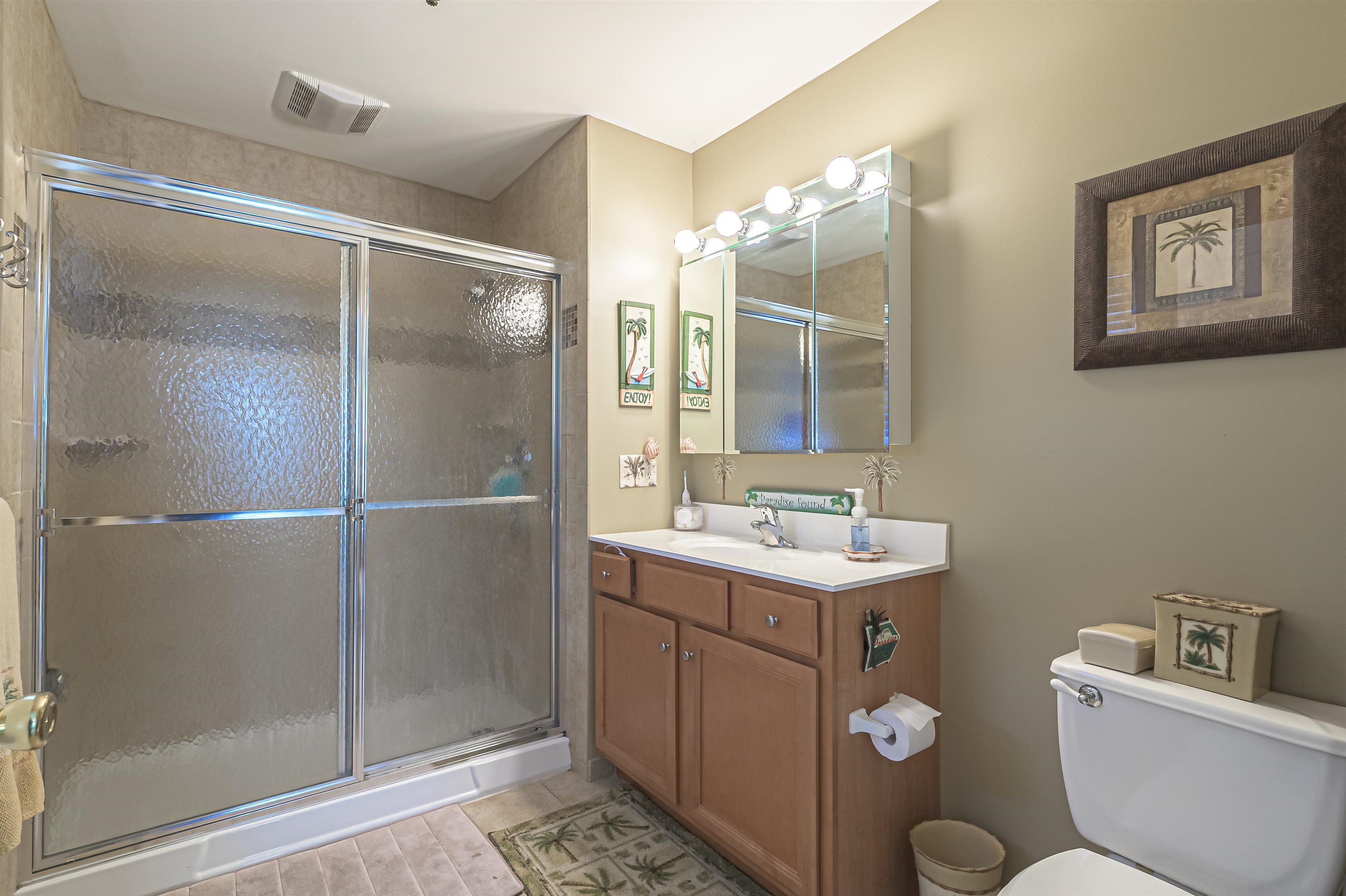 506 E 19th Avenue Unit: 100