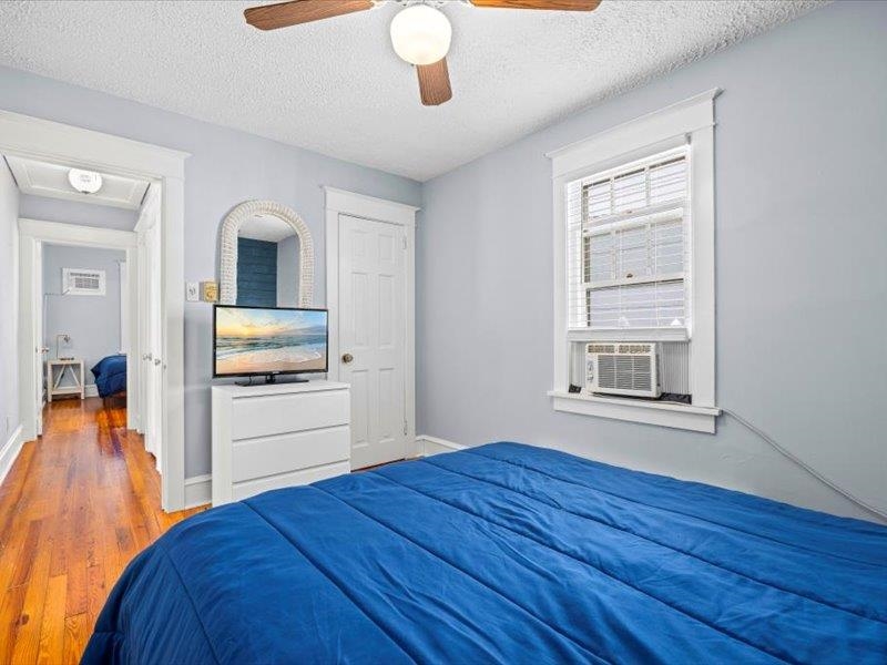 332 W Andrews Avenue