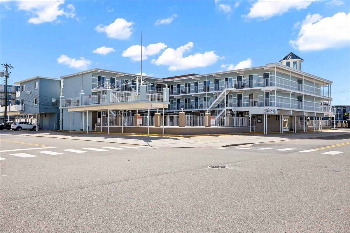 301-09 Ocean Avenue Unit: 213