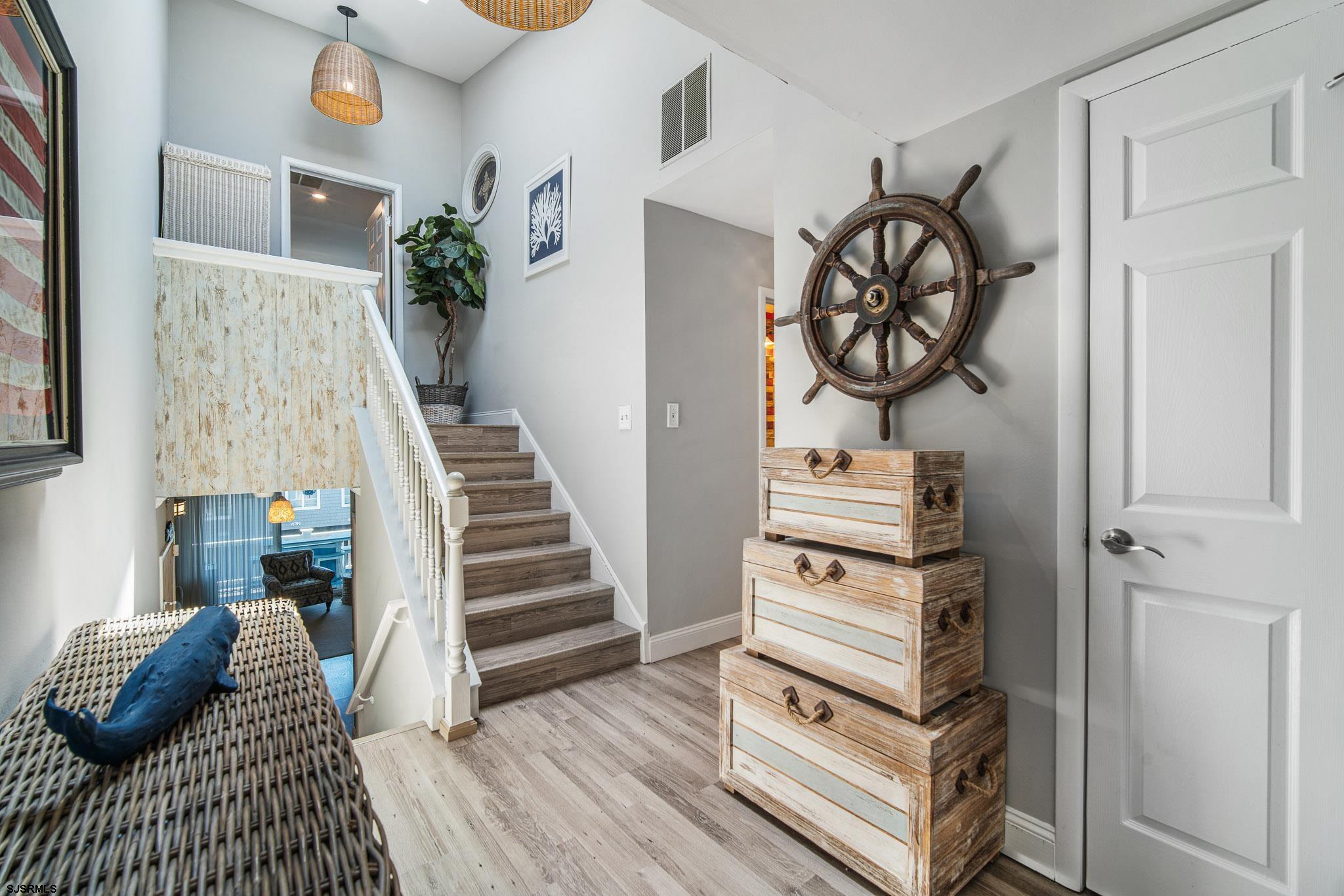 706 Harbour Cv Unit: 706