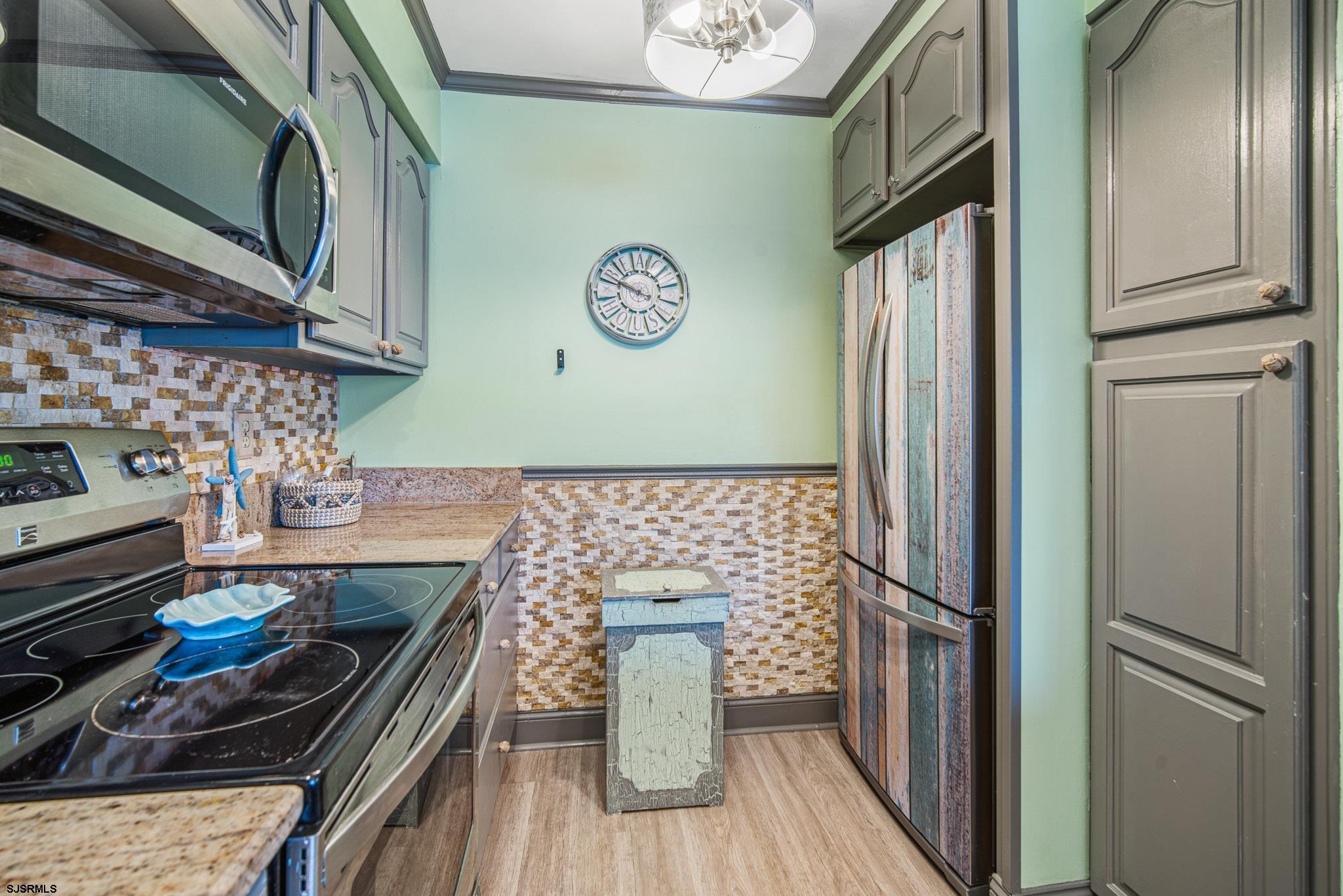 706 Harbour Cv Unit: 706