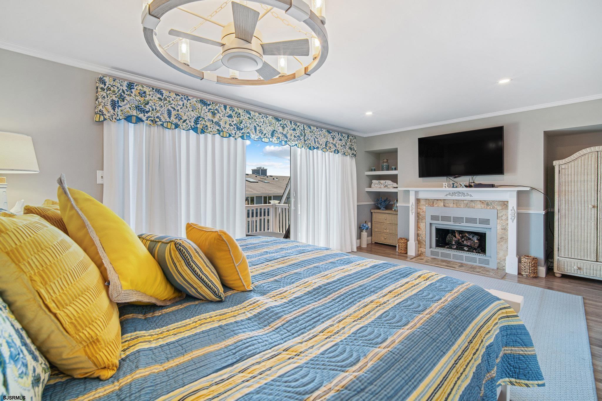 706 Harbour Cv Unit: 706
