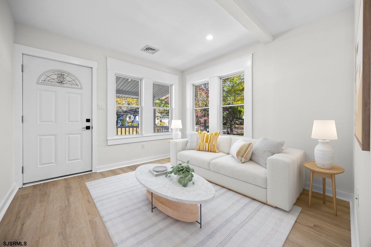 243 Pennsylvania Ave