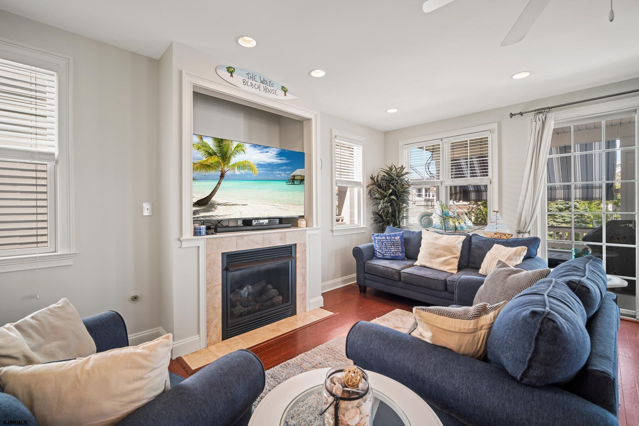 19 Central Road Unit: 1