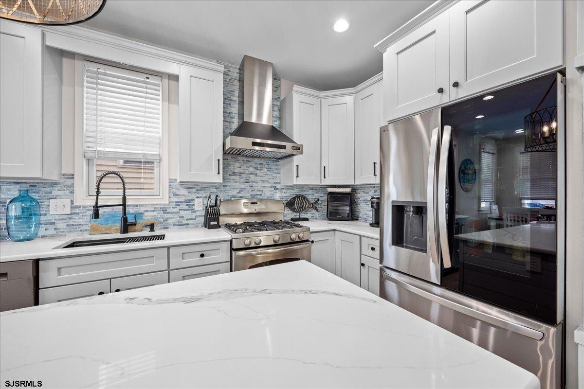 19 Central Road Unit: 1