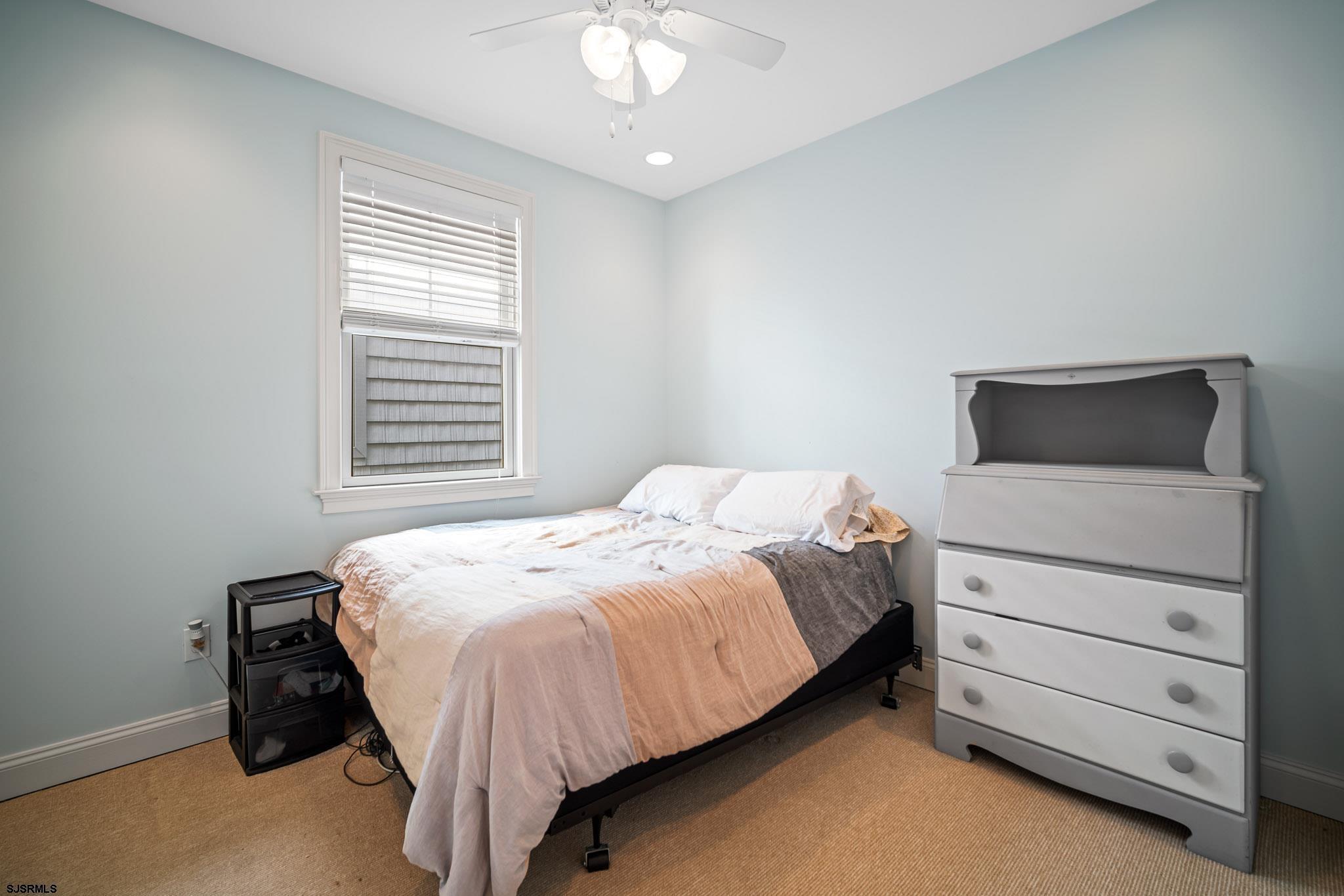 19 Central Road Unit: 1