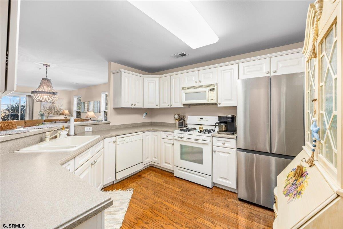 1 Bayside Dr Unit: 1