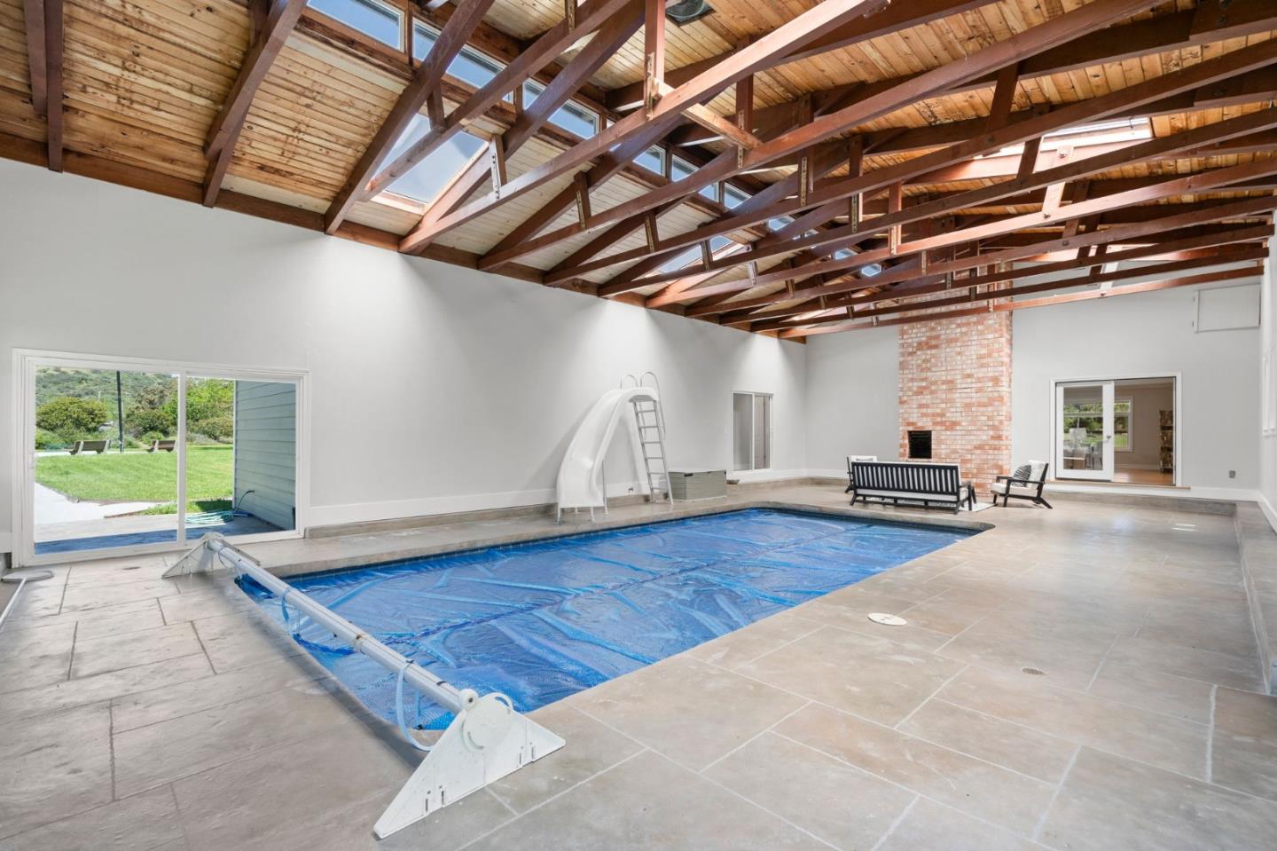 22580 San Vicente Ave