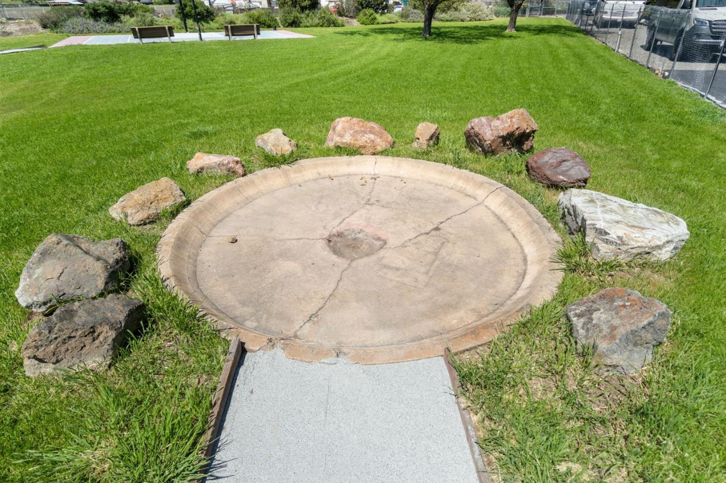 22580 San Vicente Ave