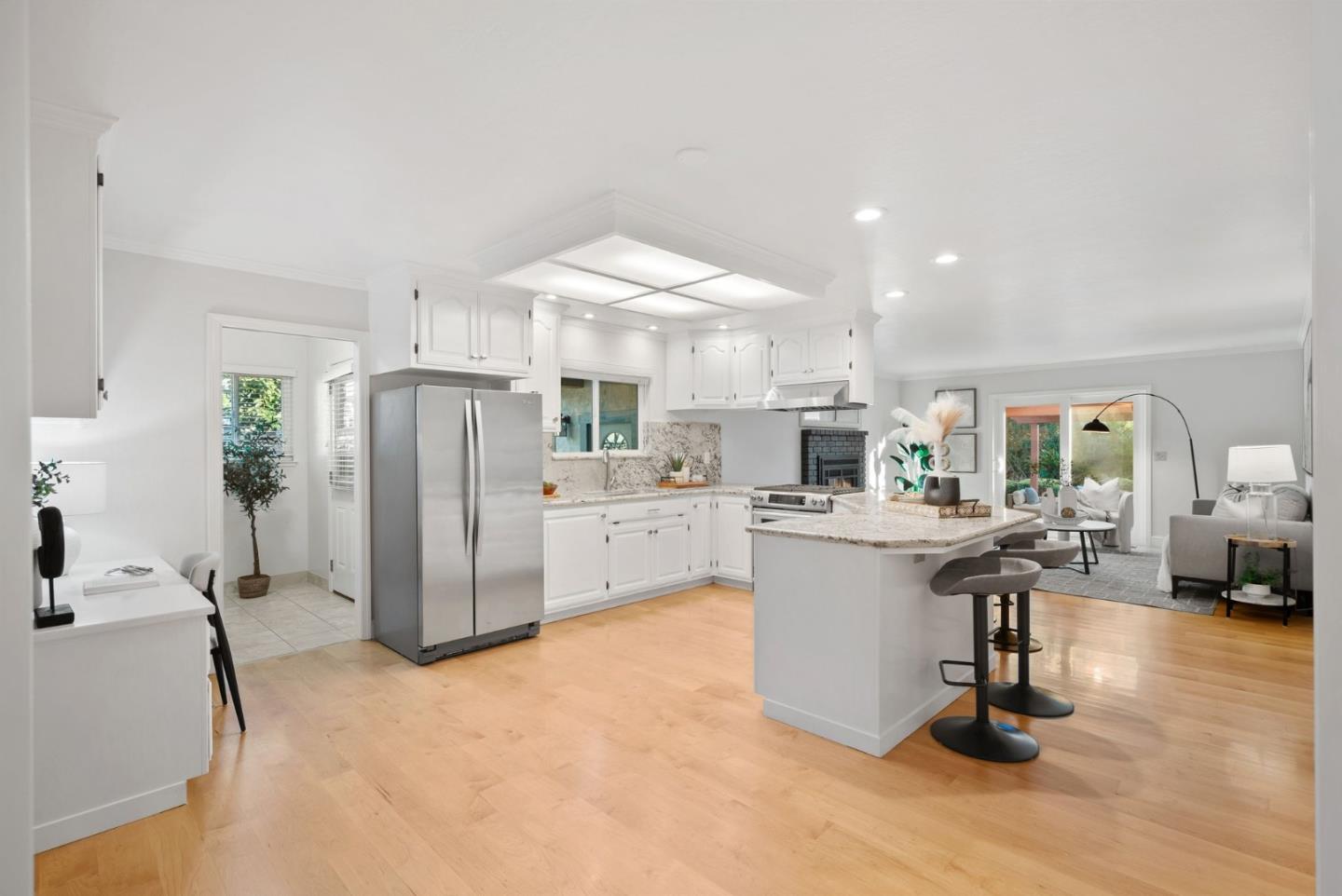 4110 Moreland Way