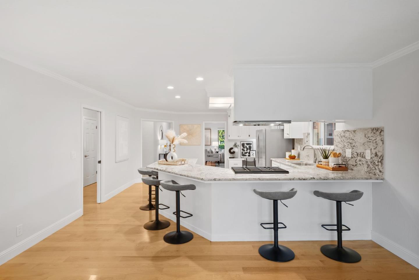 4110 Moreland Way