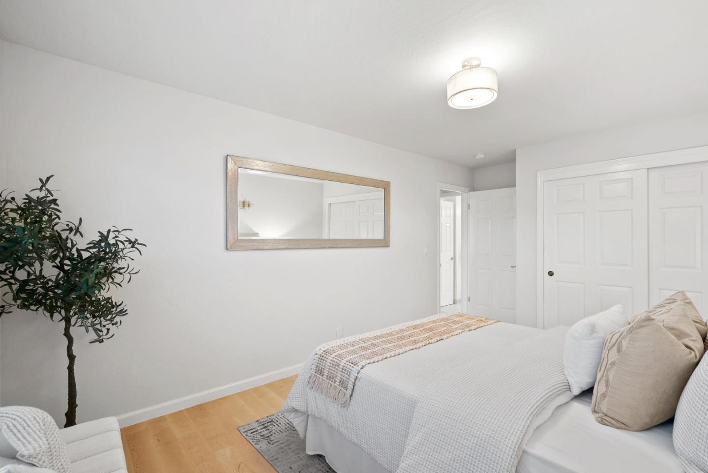 4110 Moreland Way