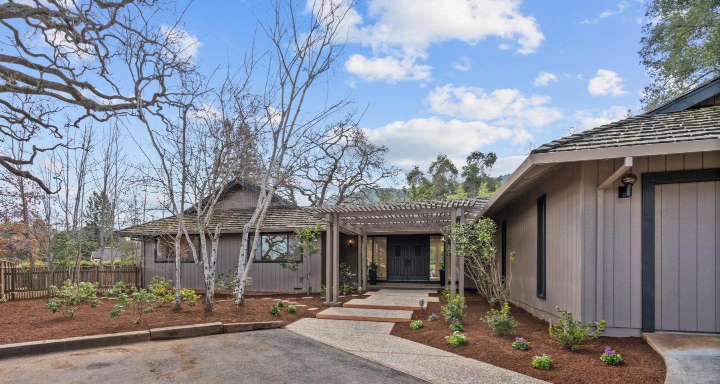 20604 Lomita Ave