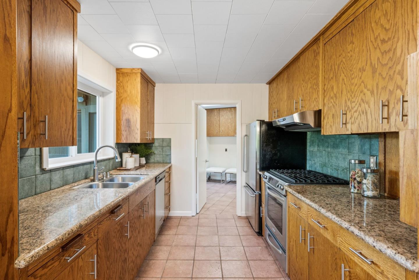 20243 Beatty Ridge RD