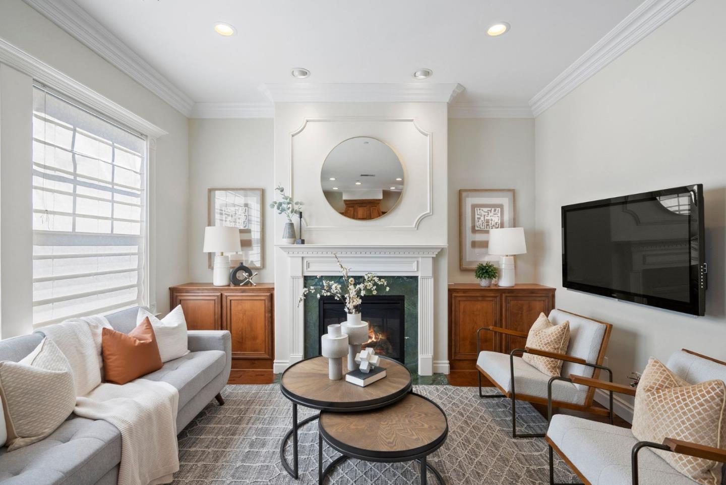 780 Nirasa Ln