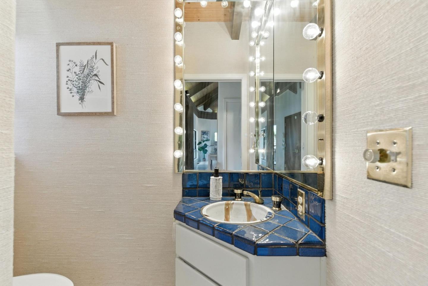 24616 Miller Hill Road