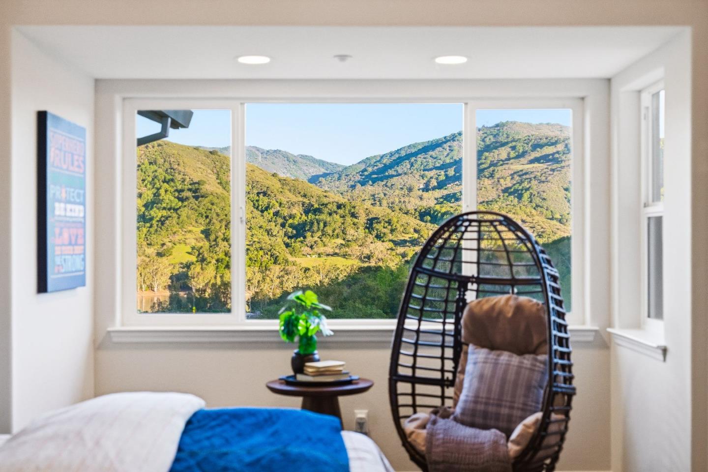 18400 Lakeview Court