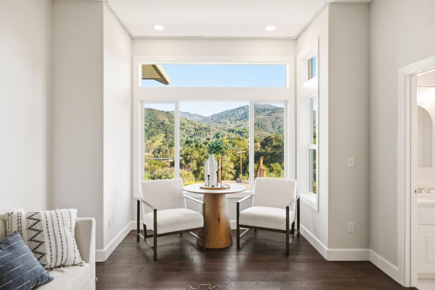 18400 Lakeview Court