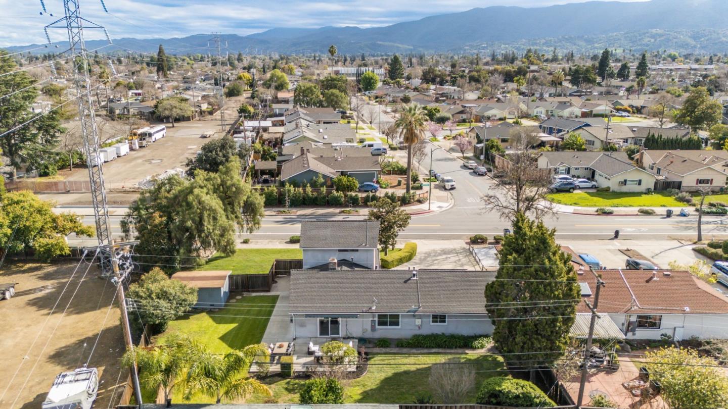 1795 Foxworthy Avenue