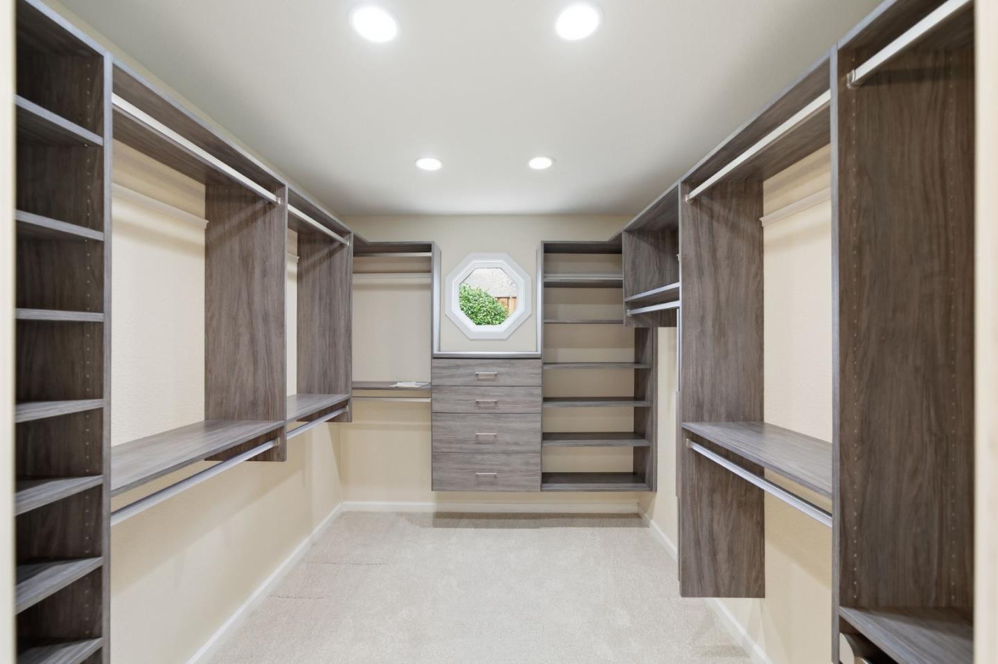 515 Cashew Court