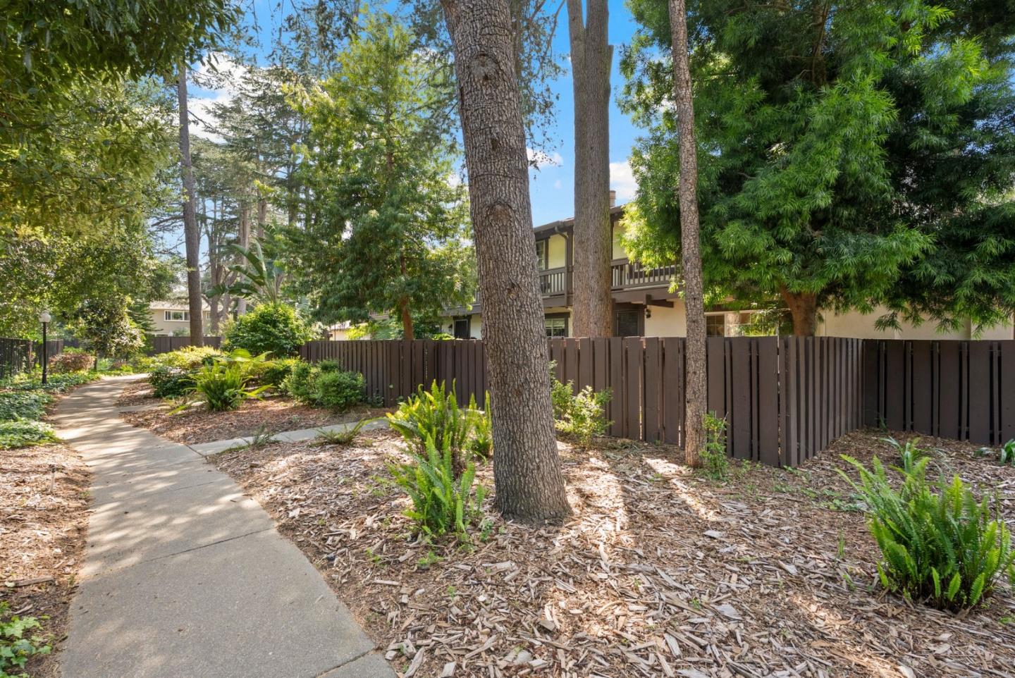 374 Serramonte Terrace