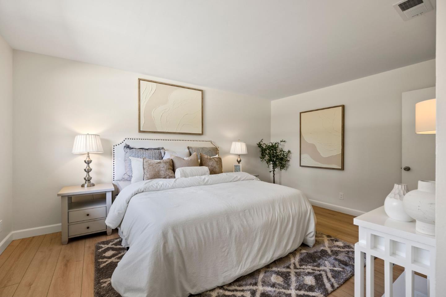 374 Serramonte Terrace