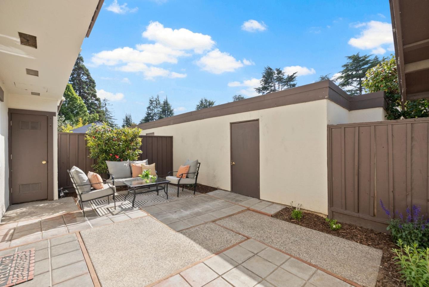 374 Serramonte Terrace