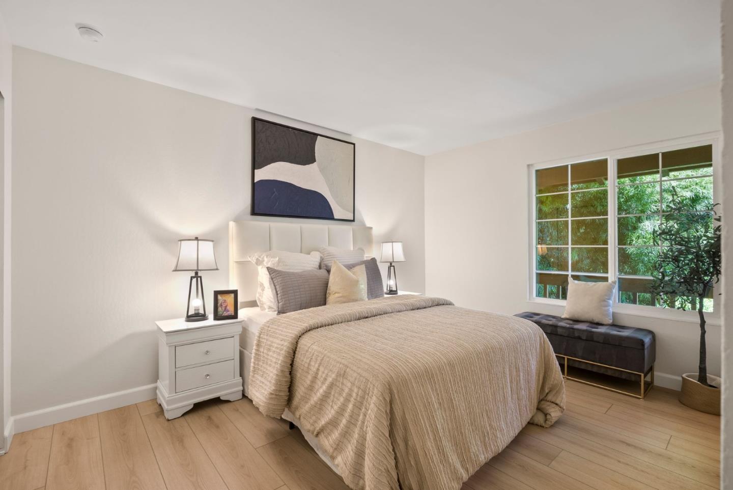 374 Serramonte Terrace