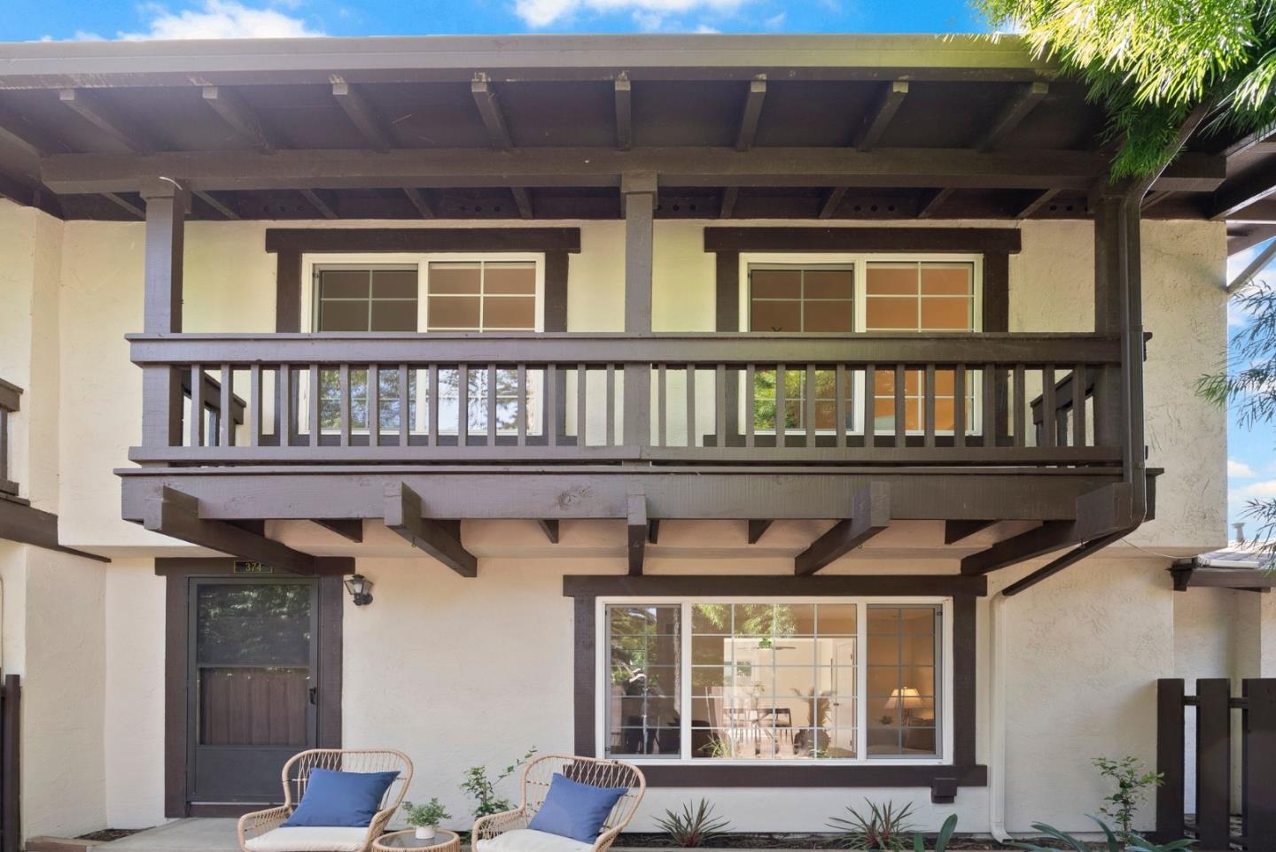 374 Serramonte Terrace