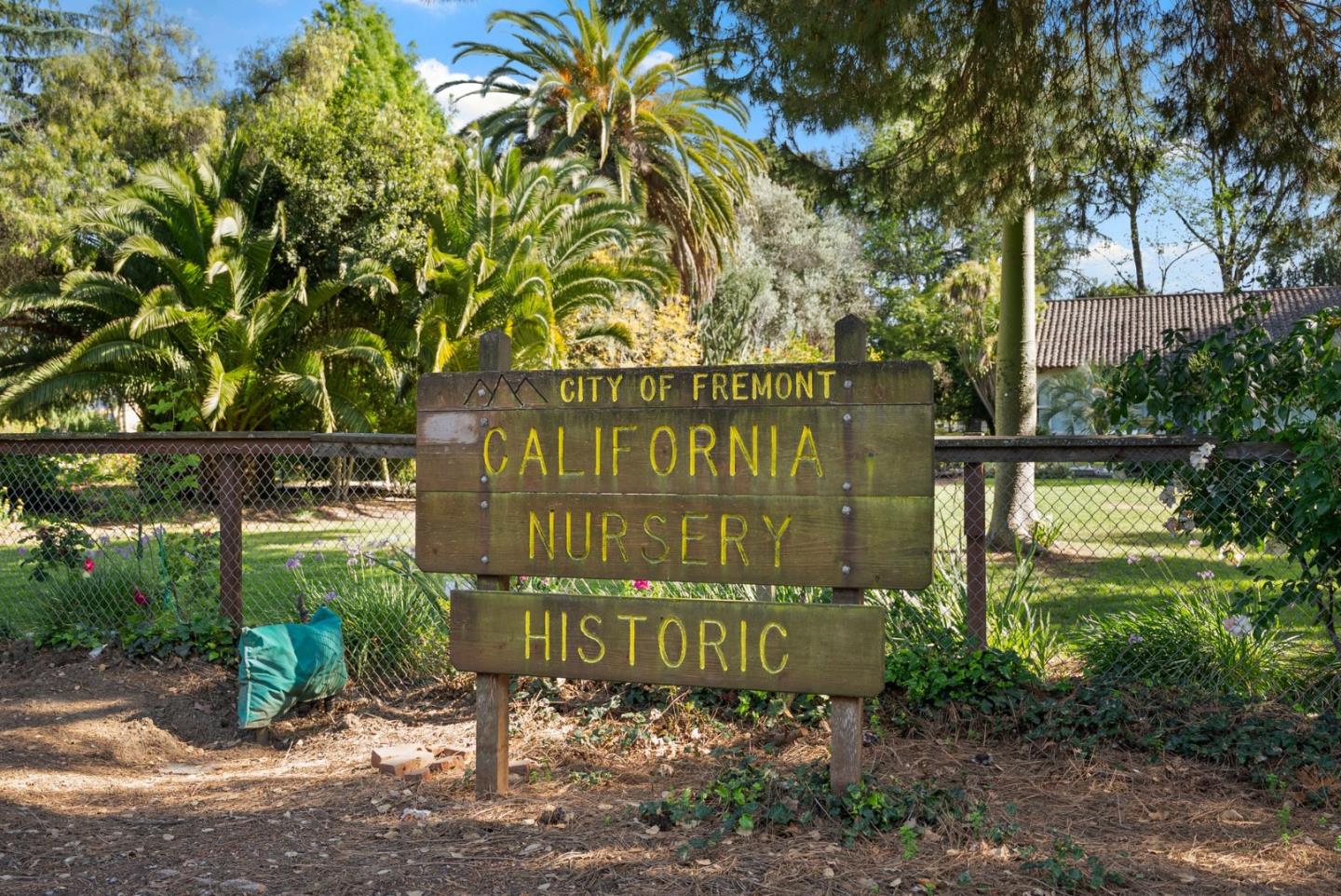 374 Serramonte Terrace