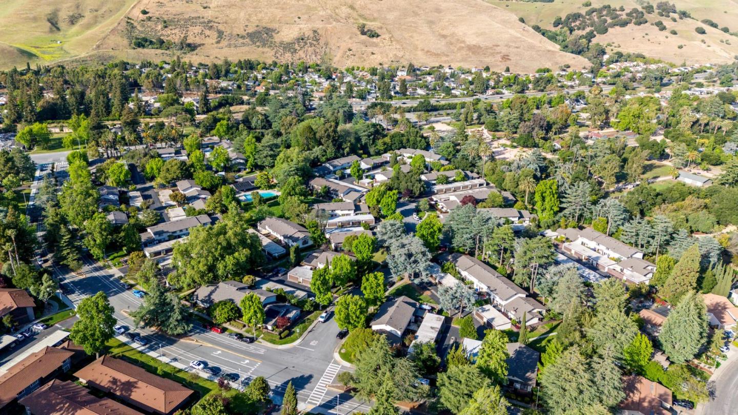 374 Serramonte Terrace