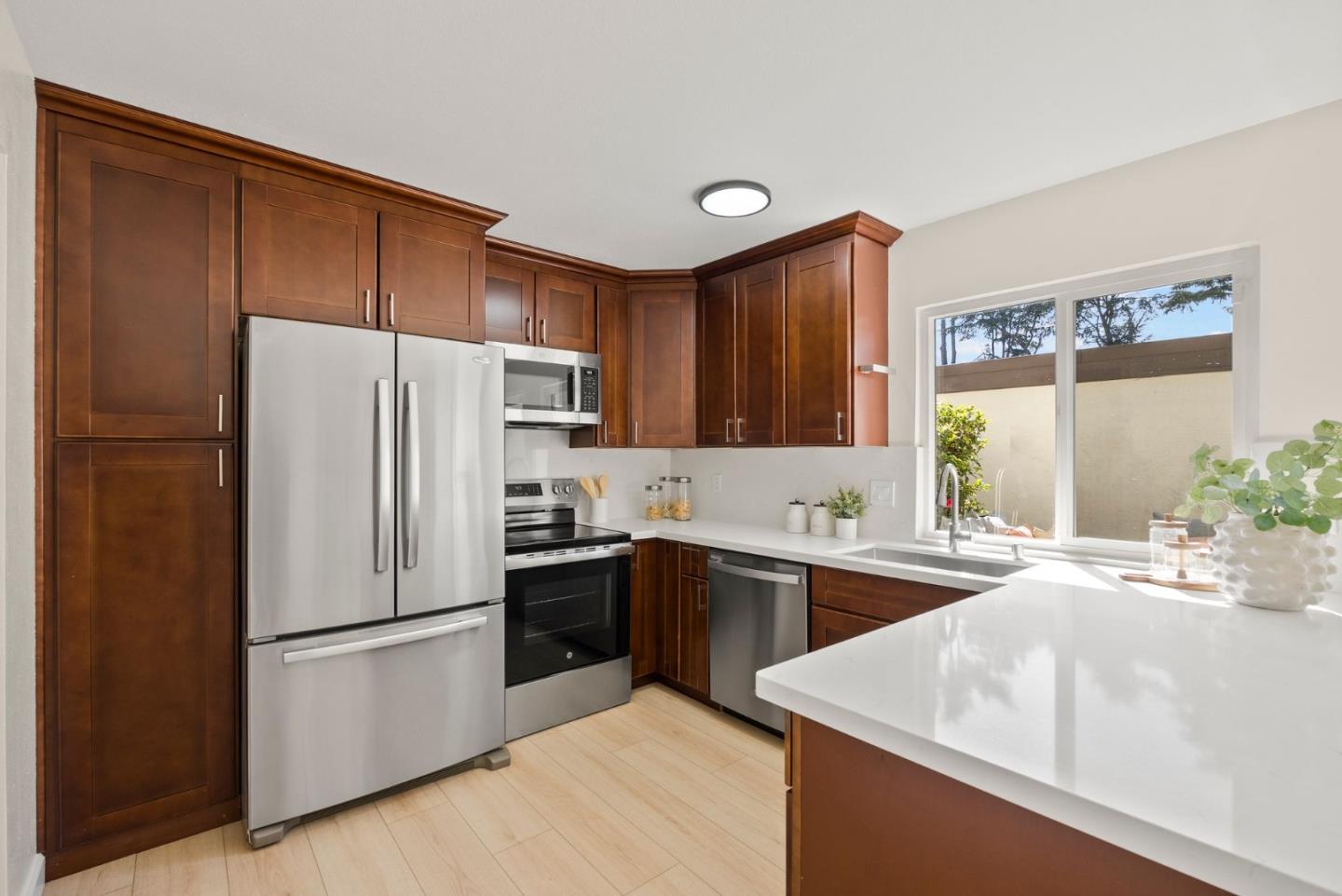 374 Serramonte Terrace