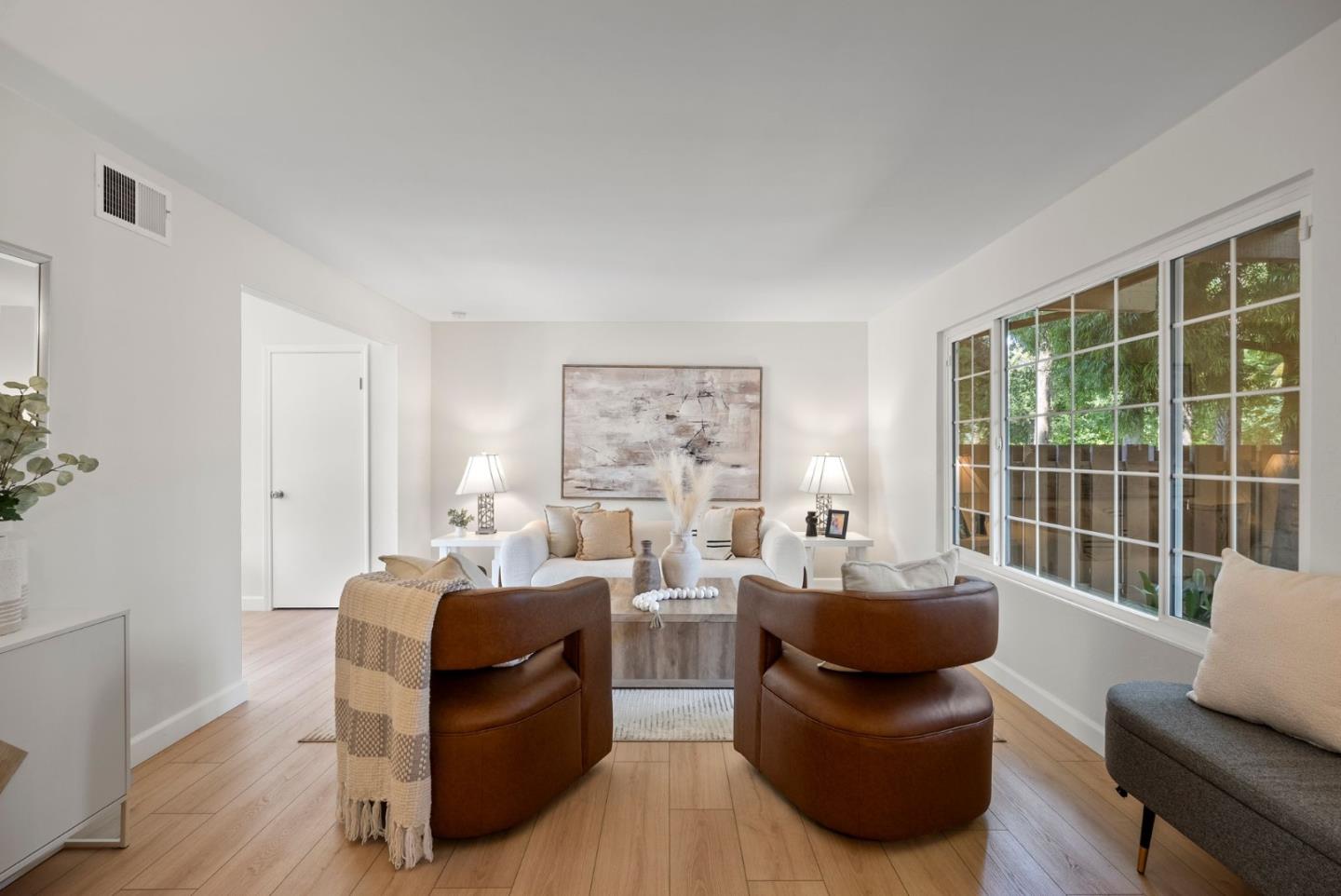 374 Serramonte Terrace