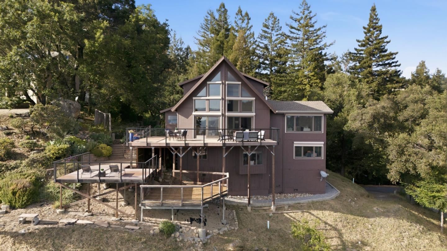 18836 Favre Ridge Road