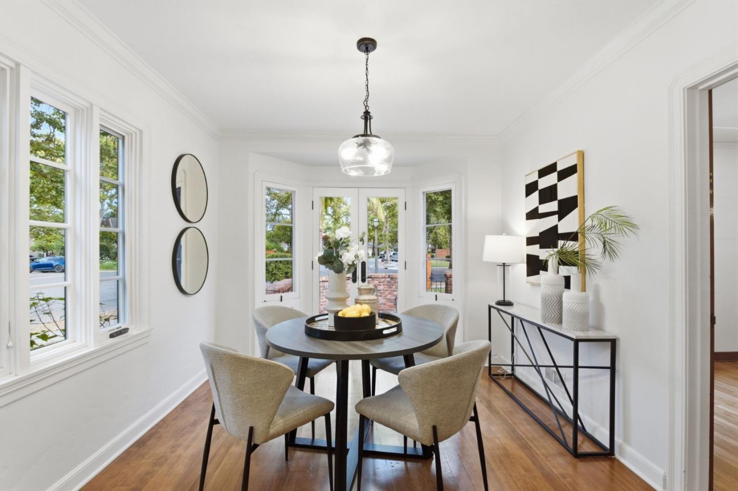 1601 Hanchett AVE