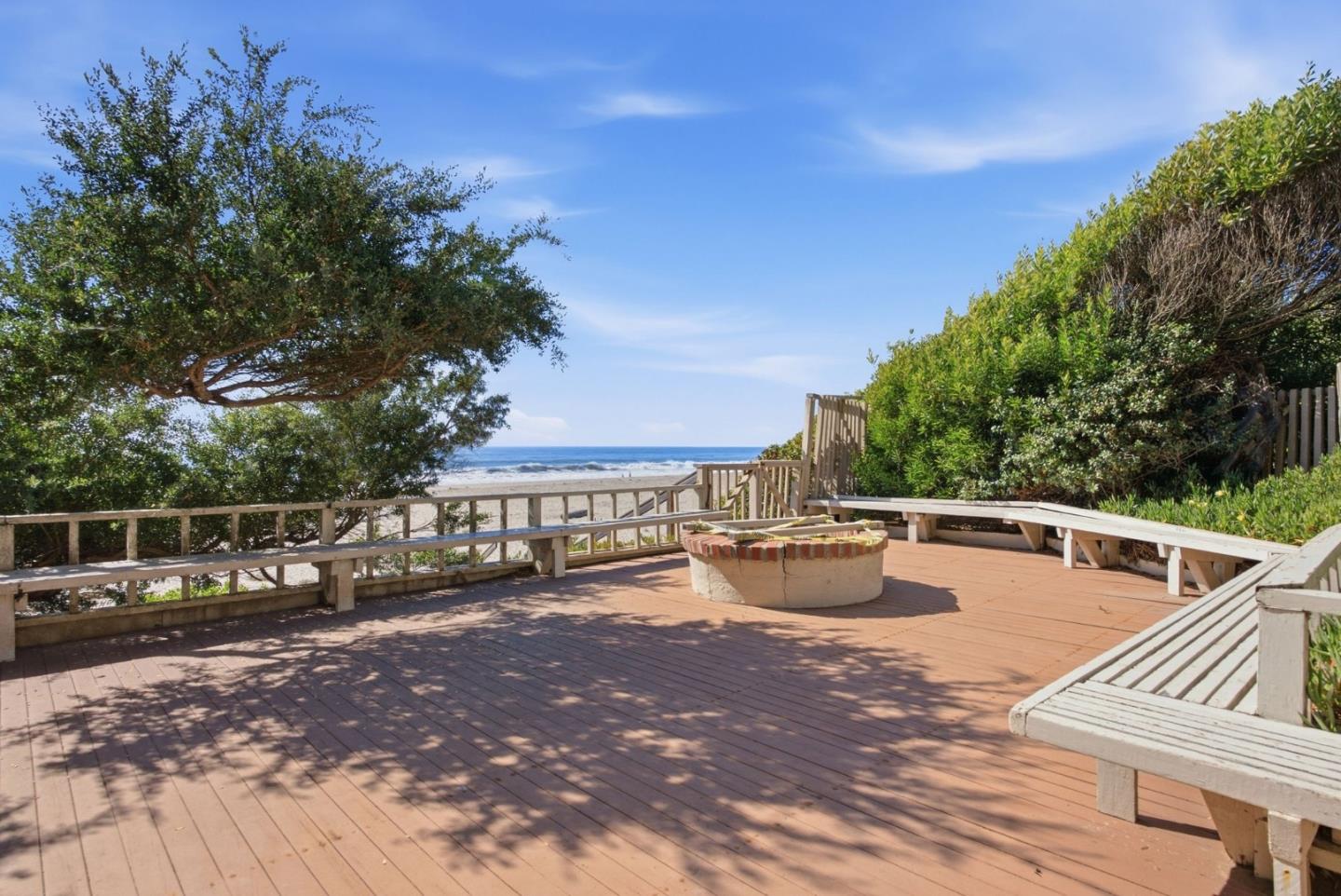 300 Oceanview DR 302