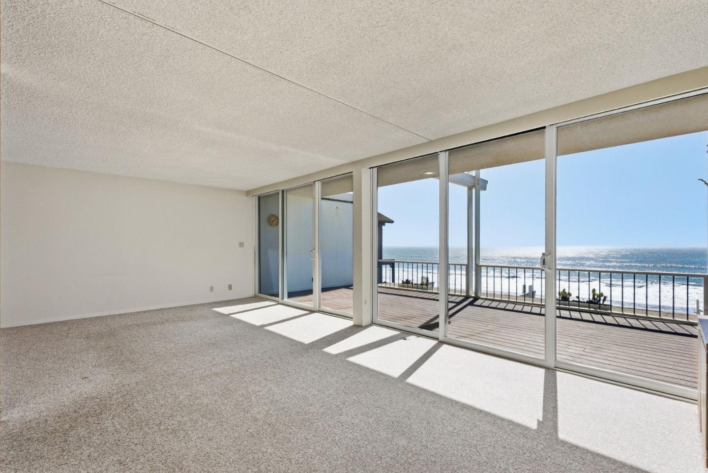 300 Oceanview DR 302