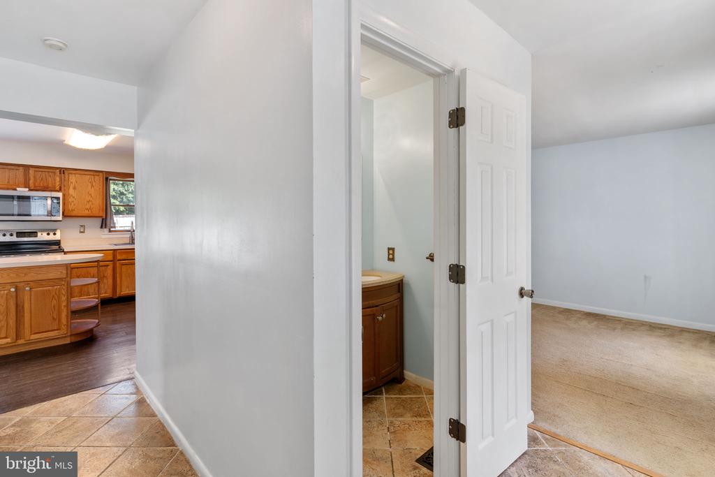 8305 CIRCLE DRIVE